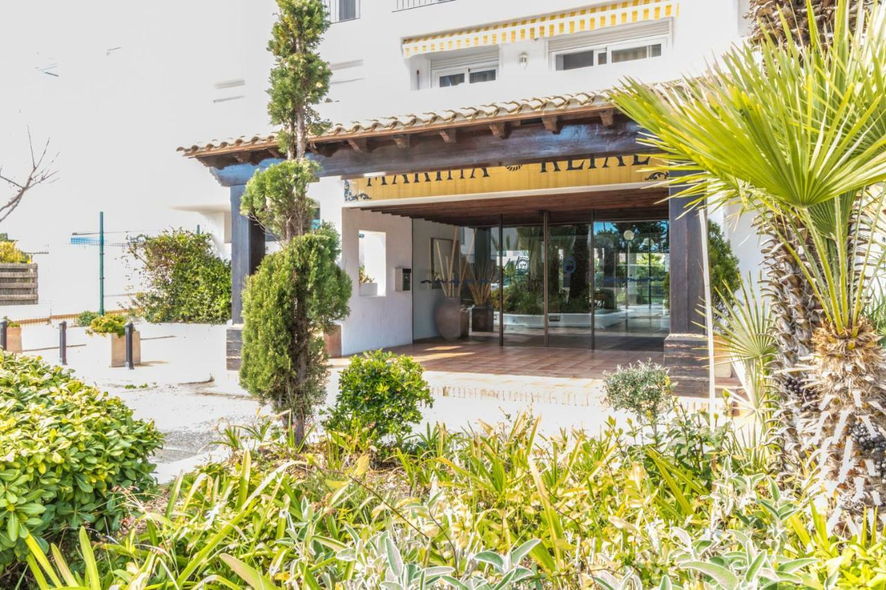 Holidays Royal Marine Apartment
