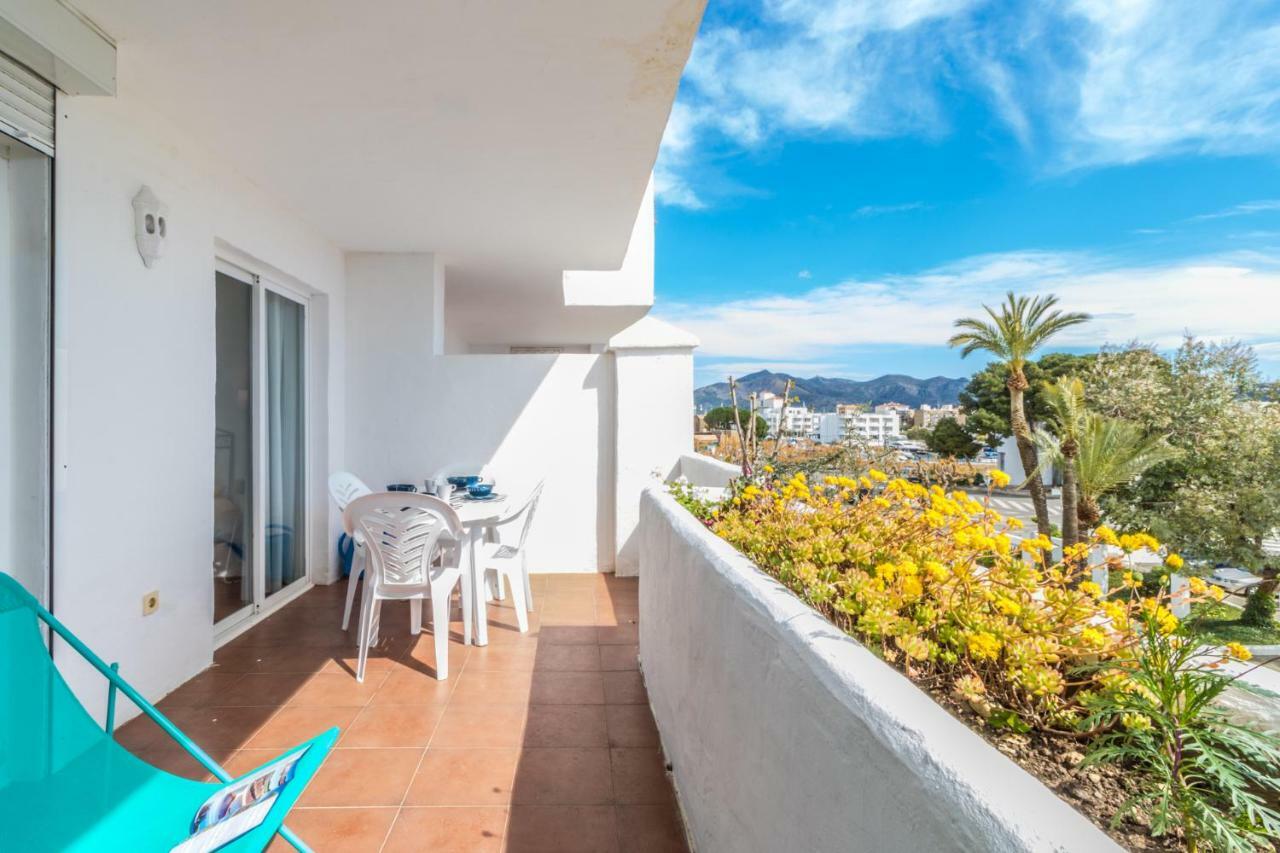 Holidays Royal Marine Apartment Roses