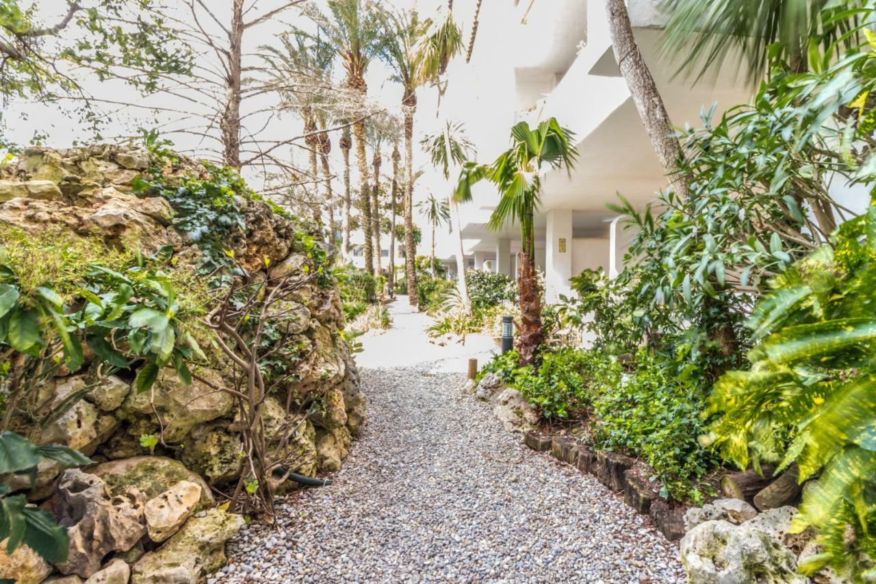 Apartment Holidays Royal Marine